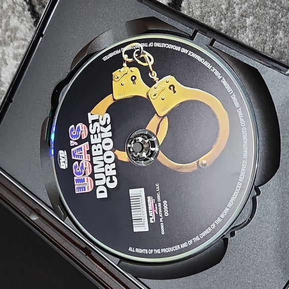 USA'S DUMBEST CROOKS DVD - Picture 5 of 7